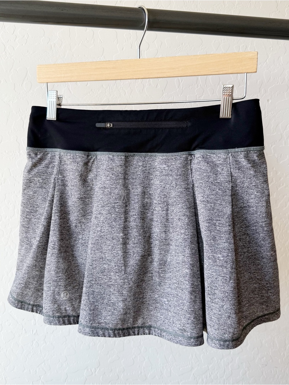 Lululemon Pace Rival Skirt Gray Space Dye Black Waistband Skort - Picture 2 of 6